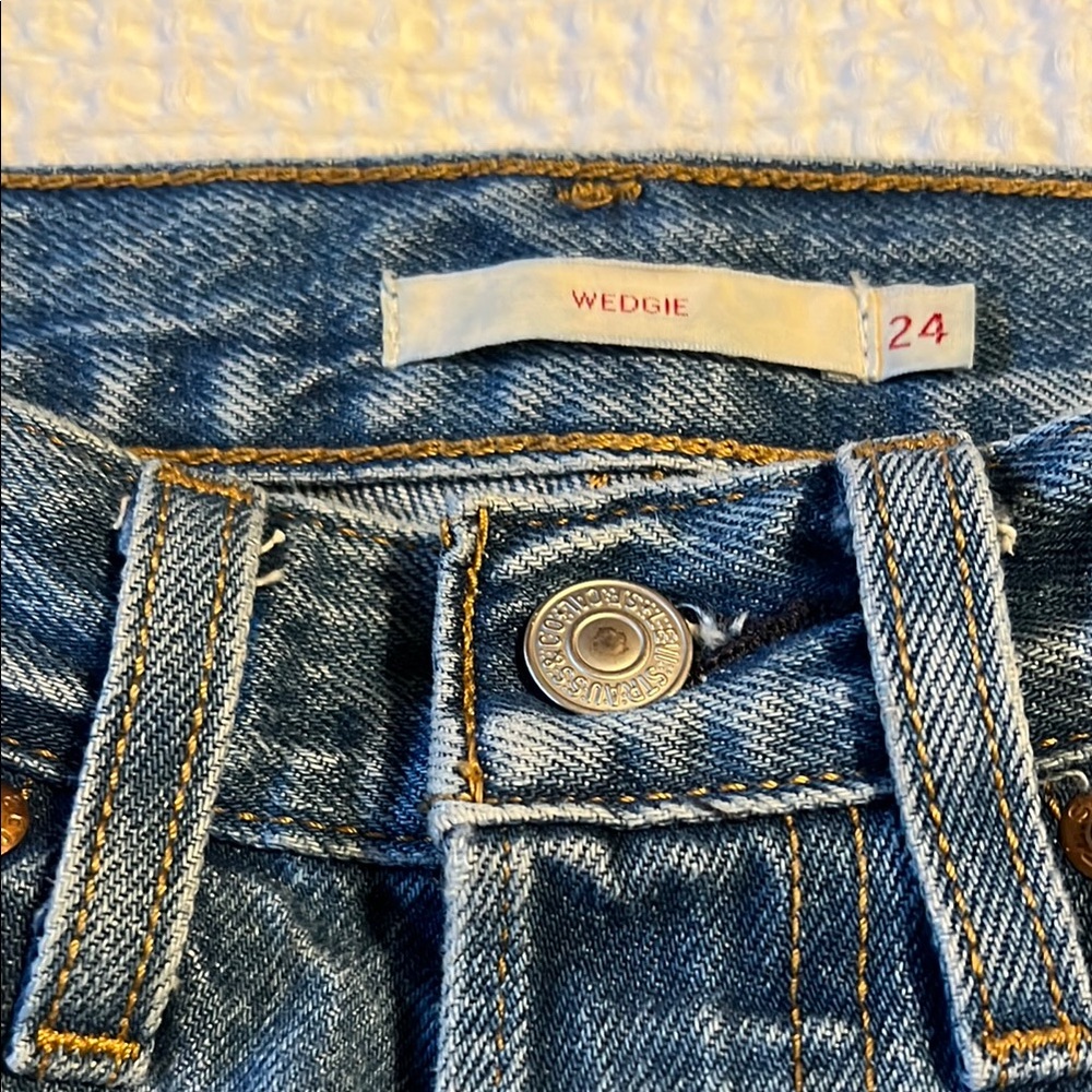 Classic Blue Distressed Women Jeans Levi’s - Picture 3 of 11
